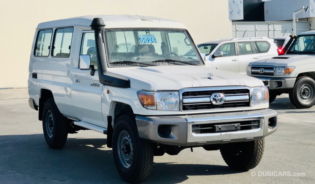 Toyota Land Cruiser 70 4.0L GASOLINE 3Doors HARDTOP