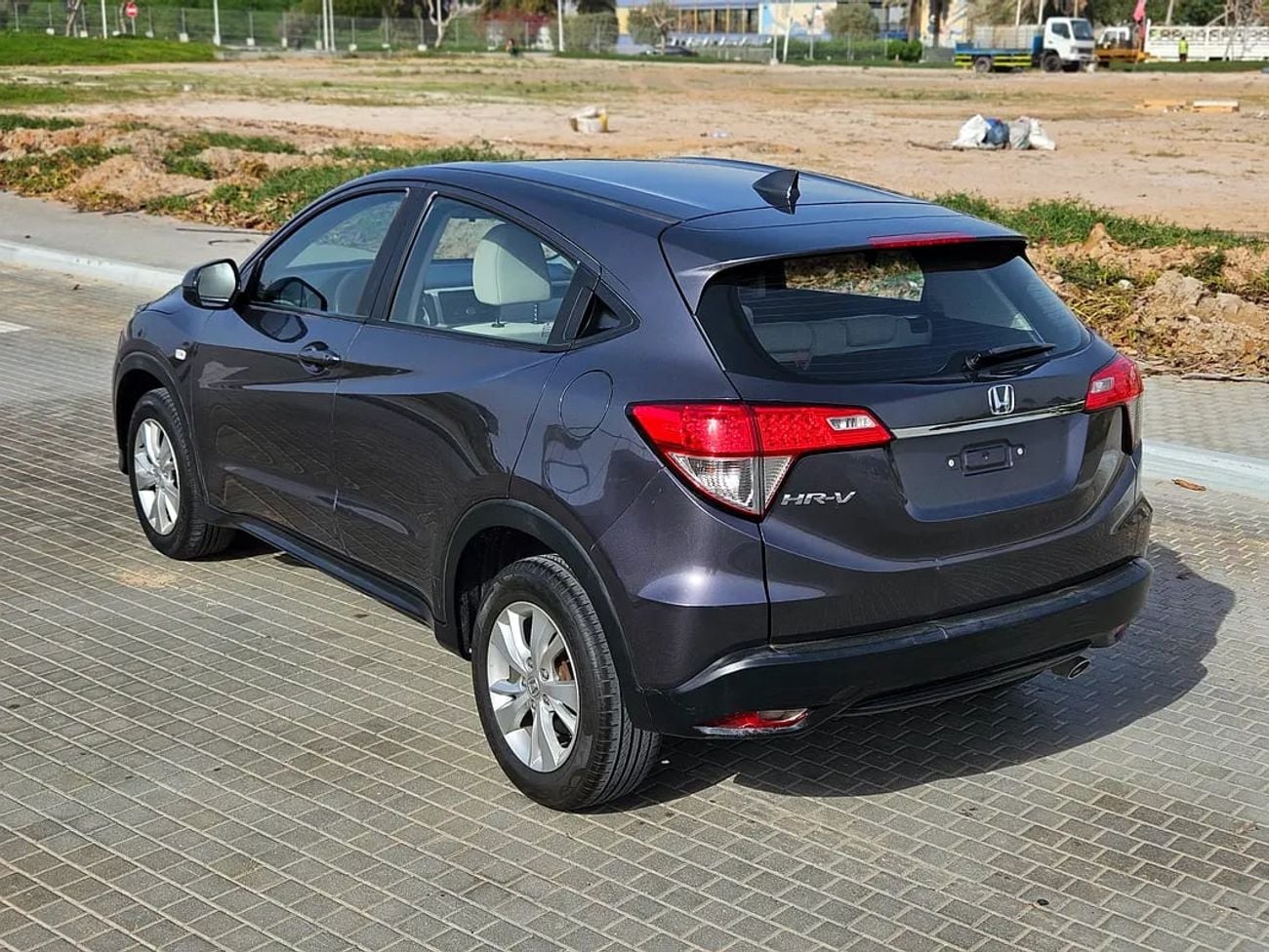هوندا HRV EX GCC Specs - Mid Option Compact Family SUV Single Owned