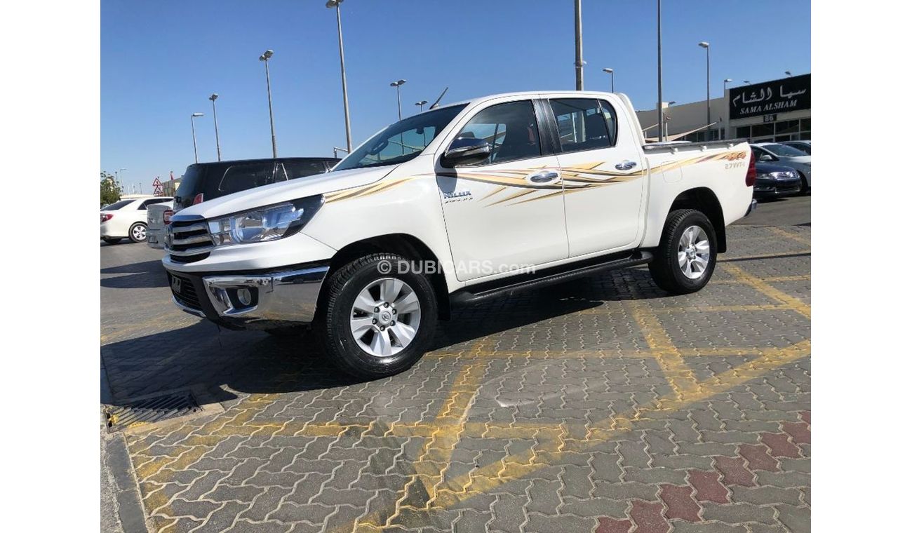 تويوتا هيلوكس فورويل