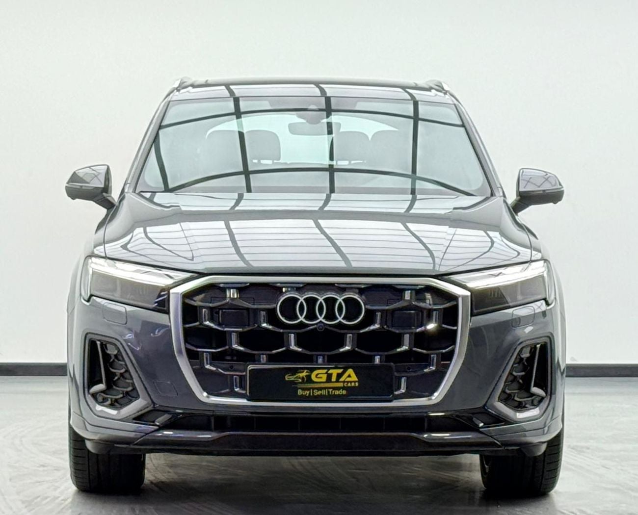 Audi Q7 45 TFSI quattro S Line 2.0L 2025 Audi Q7 45 TFSI S Line, Audi Warranty+Service Contract+Full Service