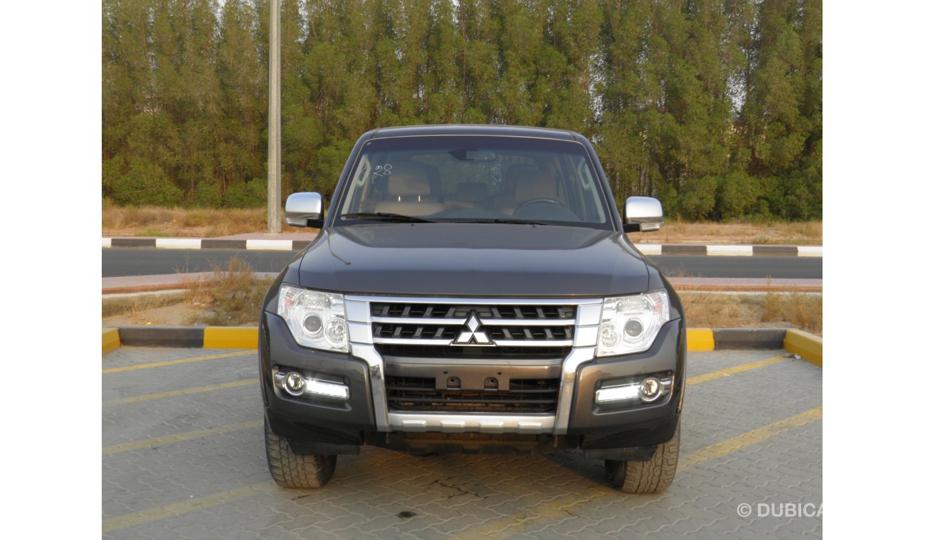 ميتسوبيشي باجيرو 2016 3.5 GLS Ref# 428