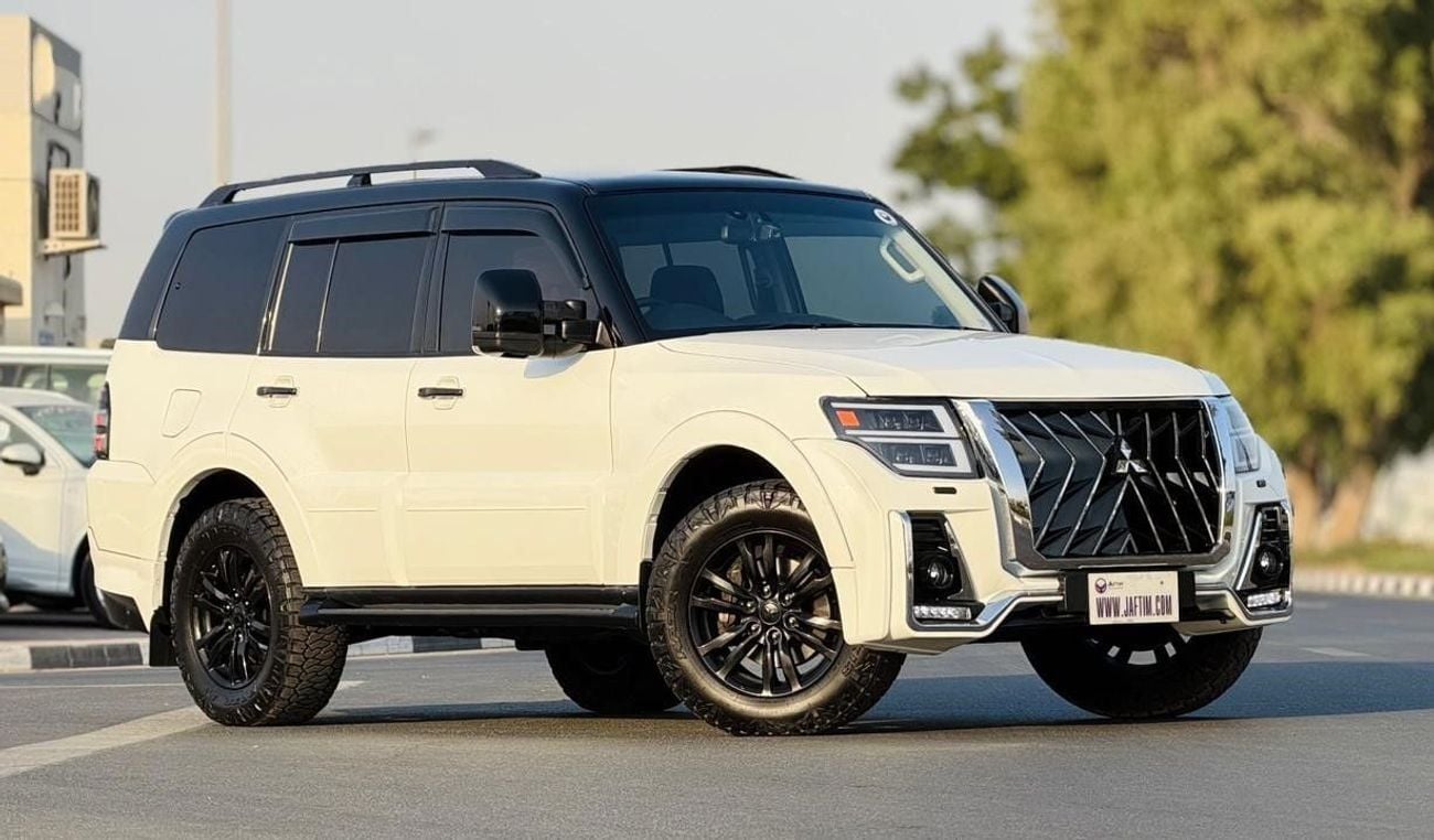 ميتسوبيشي باجيرو -