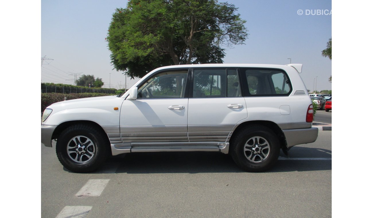 Toyota Land Cruiser GXR V6 2003GULF SPACE BASIC OPTIONS