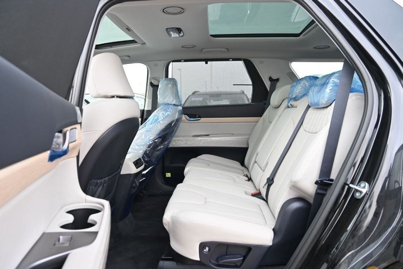 Hyundai Palisade Hyundai Palisade 3.8L V6 Petrol SUV, AWD Color Black 2023