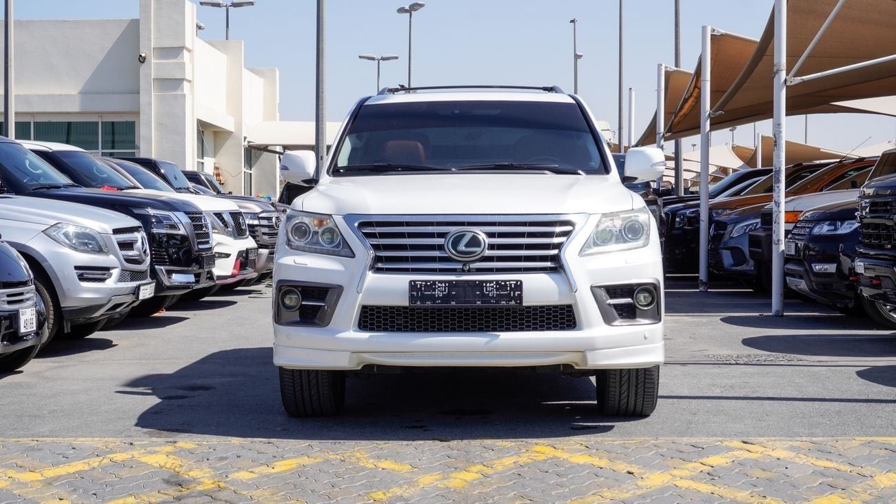 Lexus LX 570 S