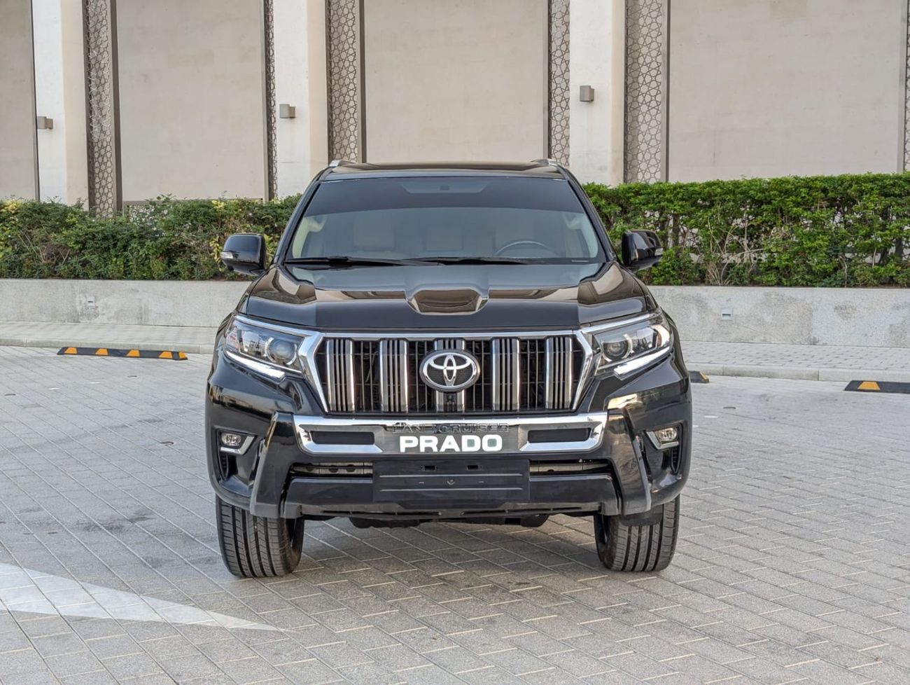 تويوتا برادو Toyota Prado 2011 facelifted to 2023 black colour