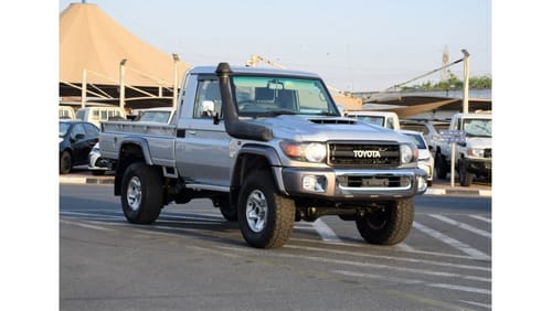 Toyota Land Cruiser Pick Up