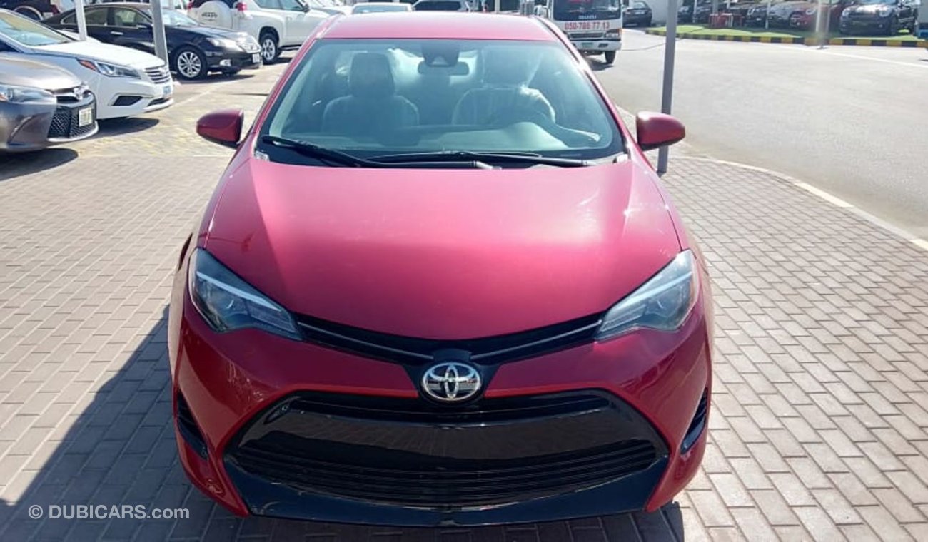 Toyota Corolla LE  -  Signature edition