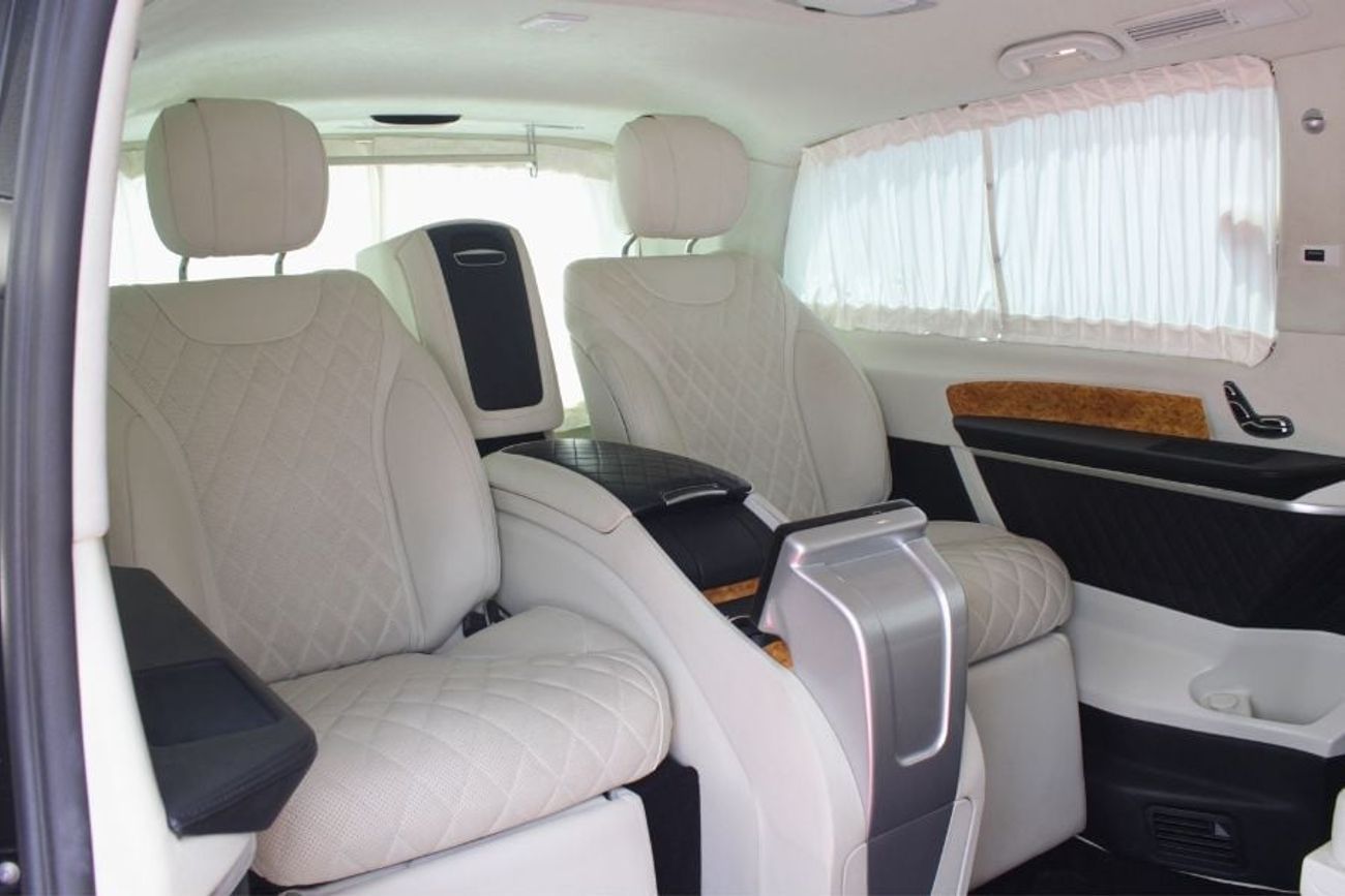 Mercedes-Benz V 250 , 04 Seater VVIP, GCC