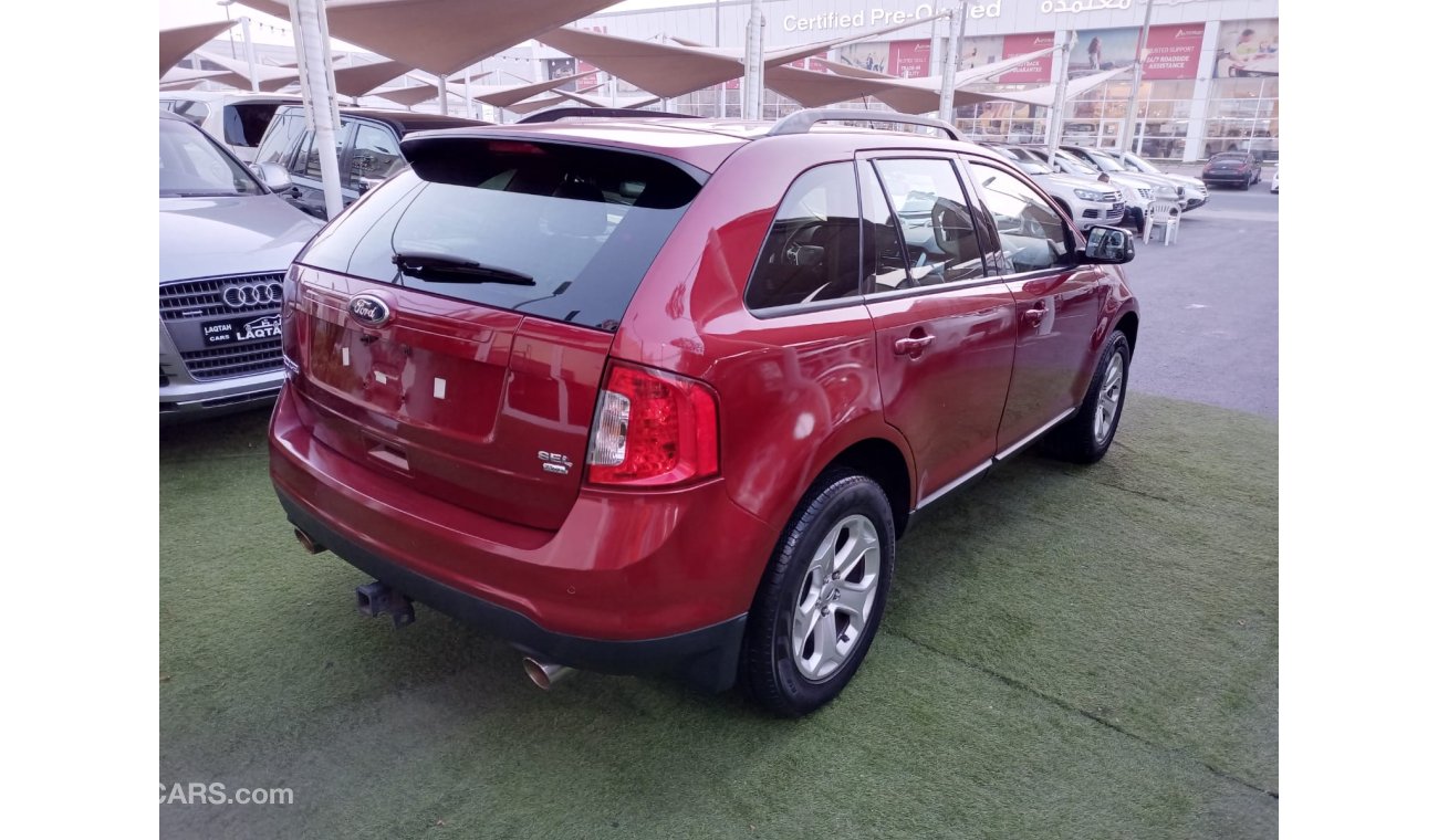 Ford Edge Gulf model 2013 cruise control, leather wheels, camera screen, in excellent condition