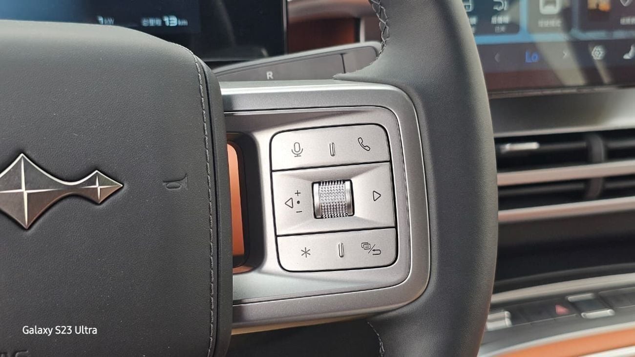 BYD Leopard Titanium 7 BYD Leopard Titanium 7 DM-i 190KM 4WD ULTRA EDITION | SMART DRIVING | 2025 5 YEARS EVS WARRANTY