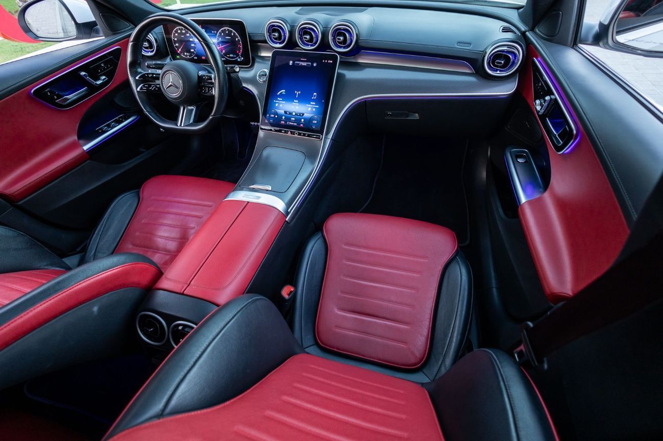 Mercedes-Benz C 200 Premium 2.0L