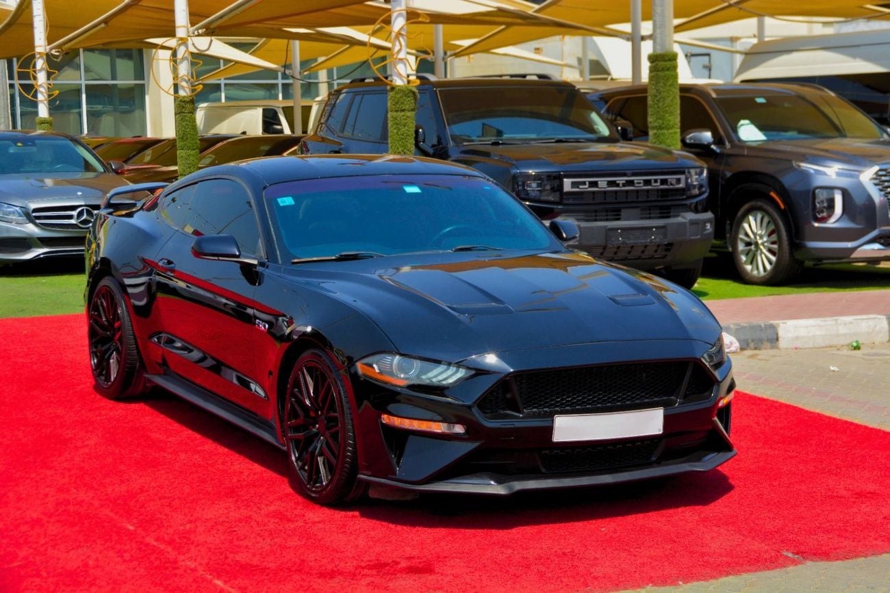 Ford Mustang GT PREMIUM
