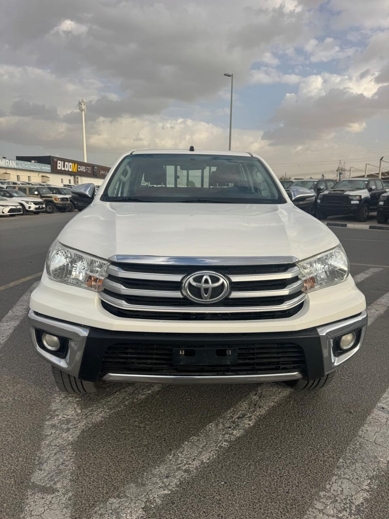 Toyota Hilux Toyota Hilux pickup 2019Model Engine 2.8 Diesel 4x4 colour white Transmission Automatic Interior.Bla