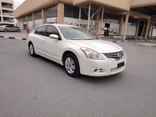 Nissan Altima S 2.5L