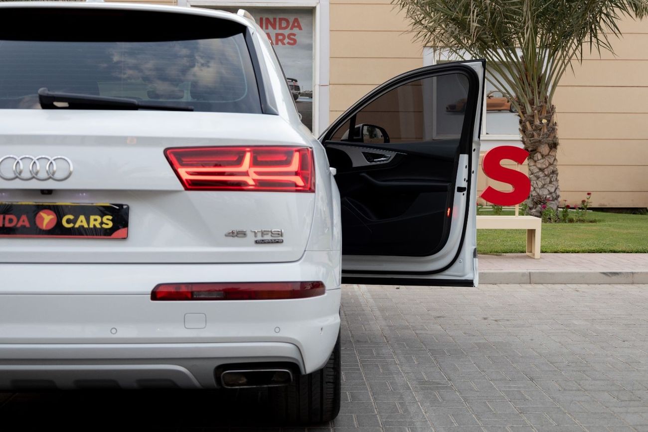 أودي Q7 45 TFSI quattro