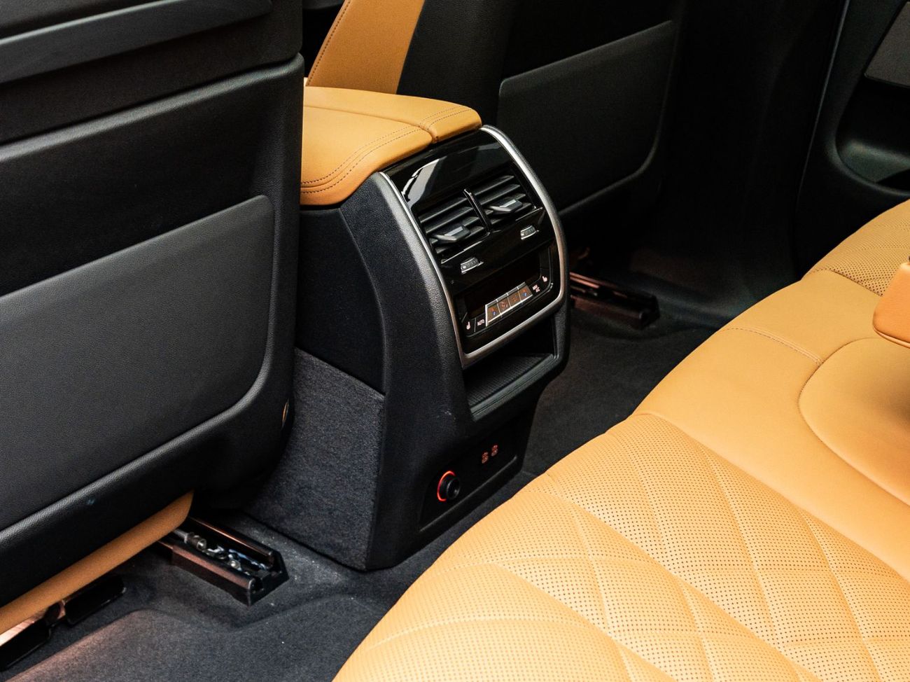 BMW X5 40i M Sport 3.0L 2024 BMW X5 xDrive 40i M Sport, 3.0 TC I6, AWD, 340bhp, 8 Speed Auto