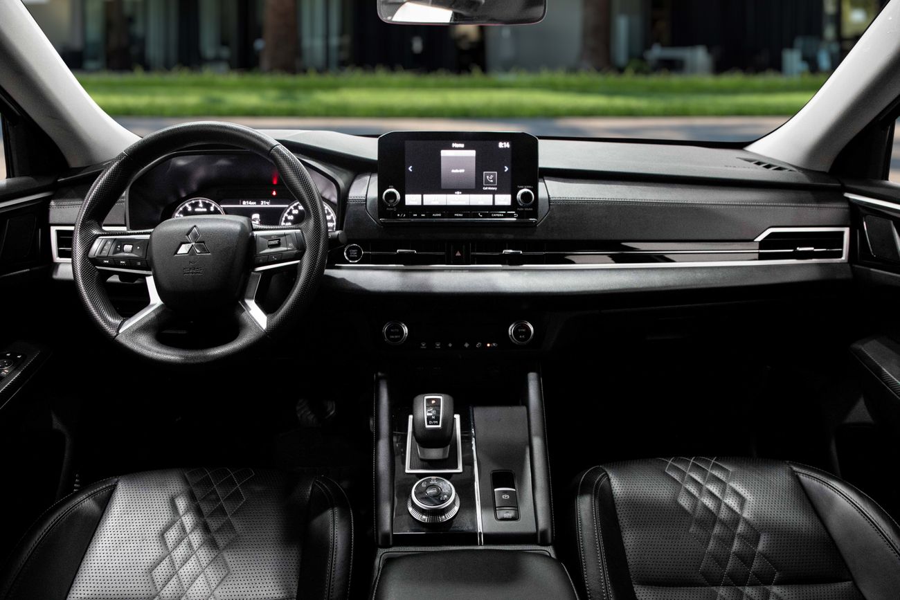 Mitsubishi Outlander Outlander Prime Edition | 1,861 P.M | 0% Downpayment | AGENCY WARRANTY