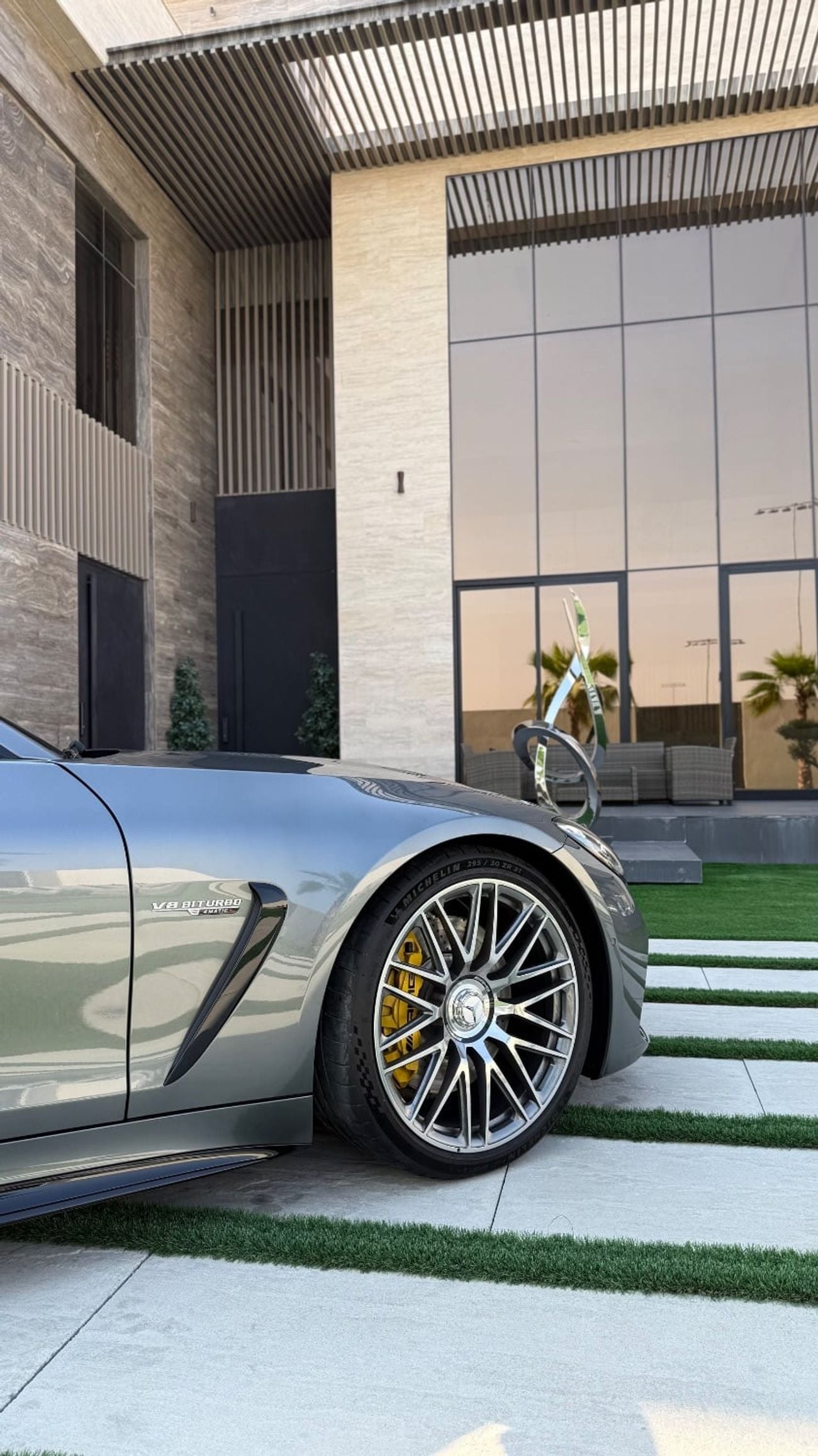 Mercedes Benz AMG GT 63 2024 / Clean car