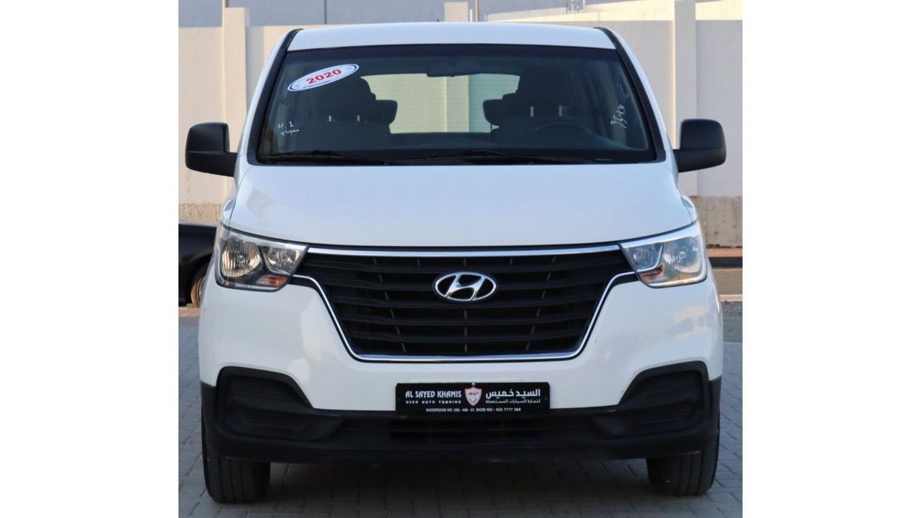 Hyundai H-1 Std Hyundai H1 2020 GCC in excellent condition without accidents