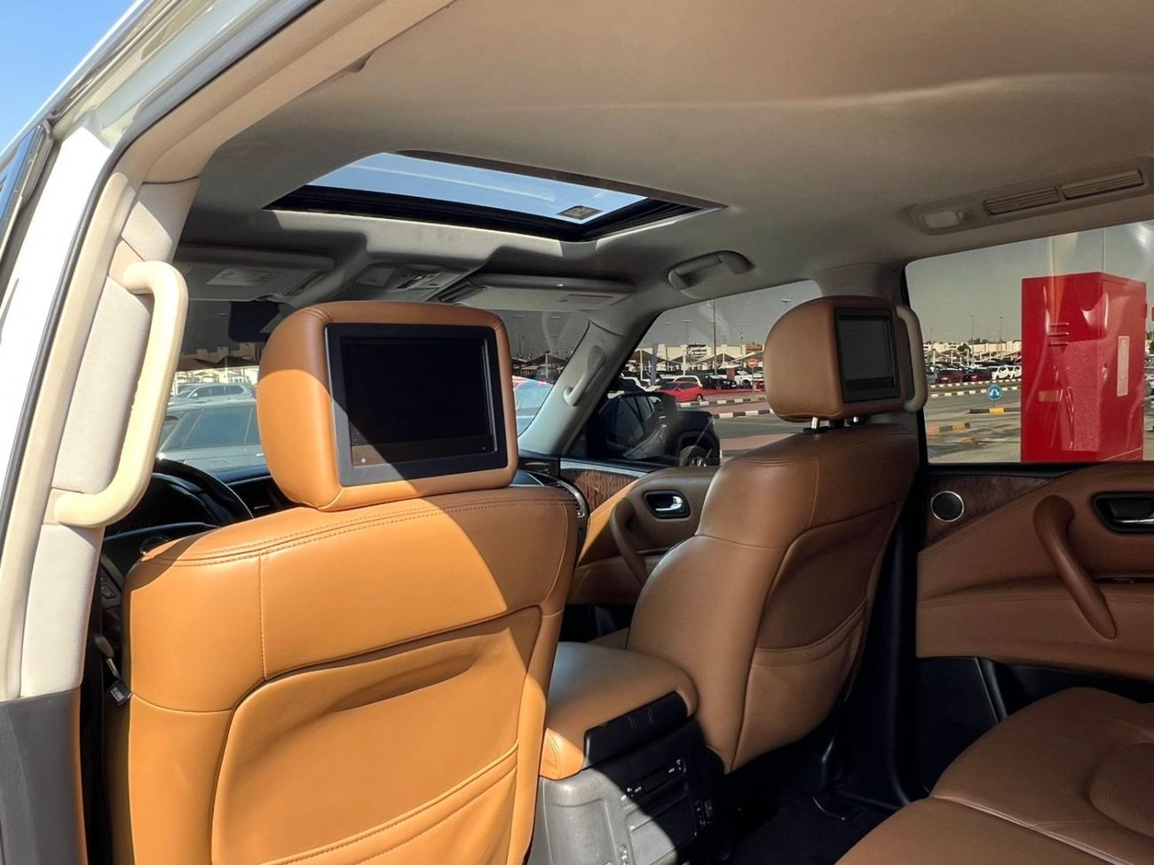 نيسان باترول LE Platinum 5.6L