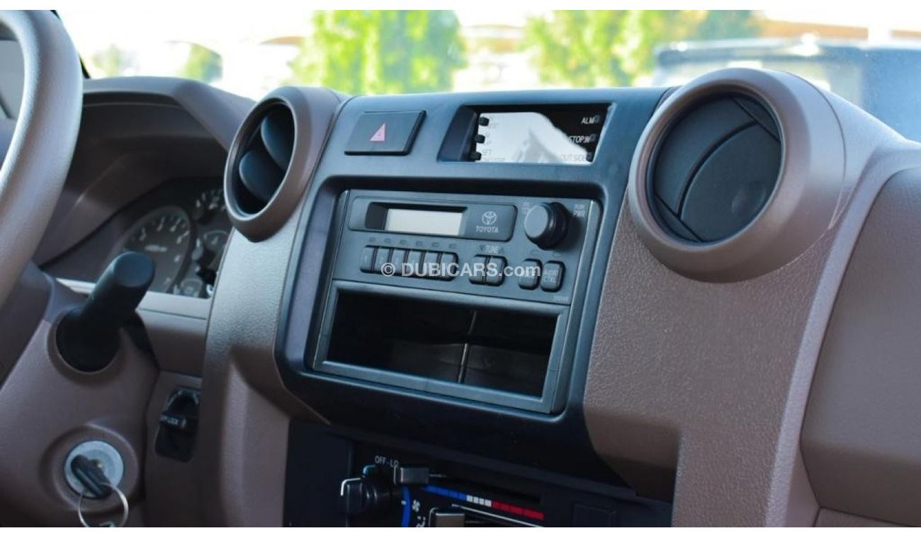 Toyota Land Cruiser Pick Up TOYOTA LAND RUISER PICK-UP 4.0L 6CYL (STANDARD) 2023