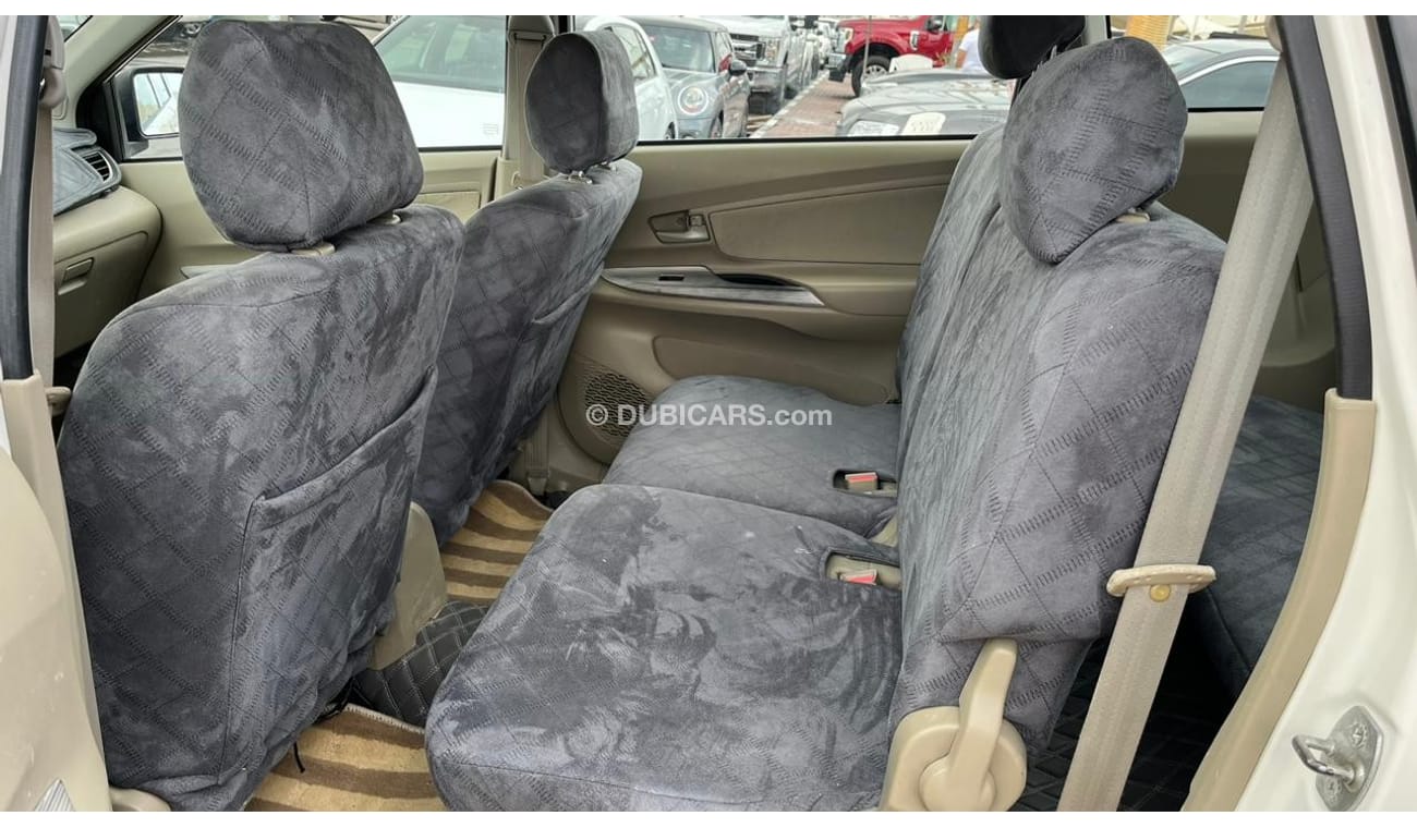 تويوتا أفانزا SE