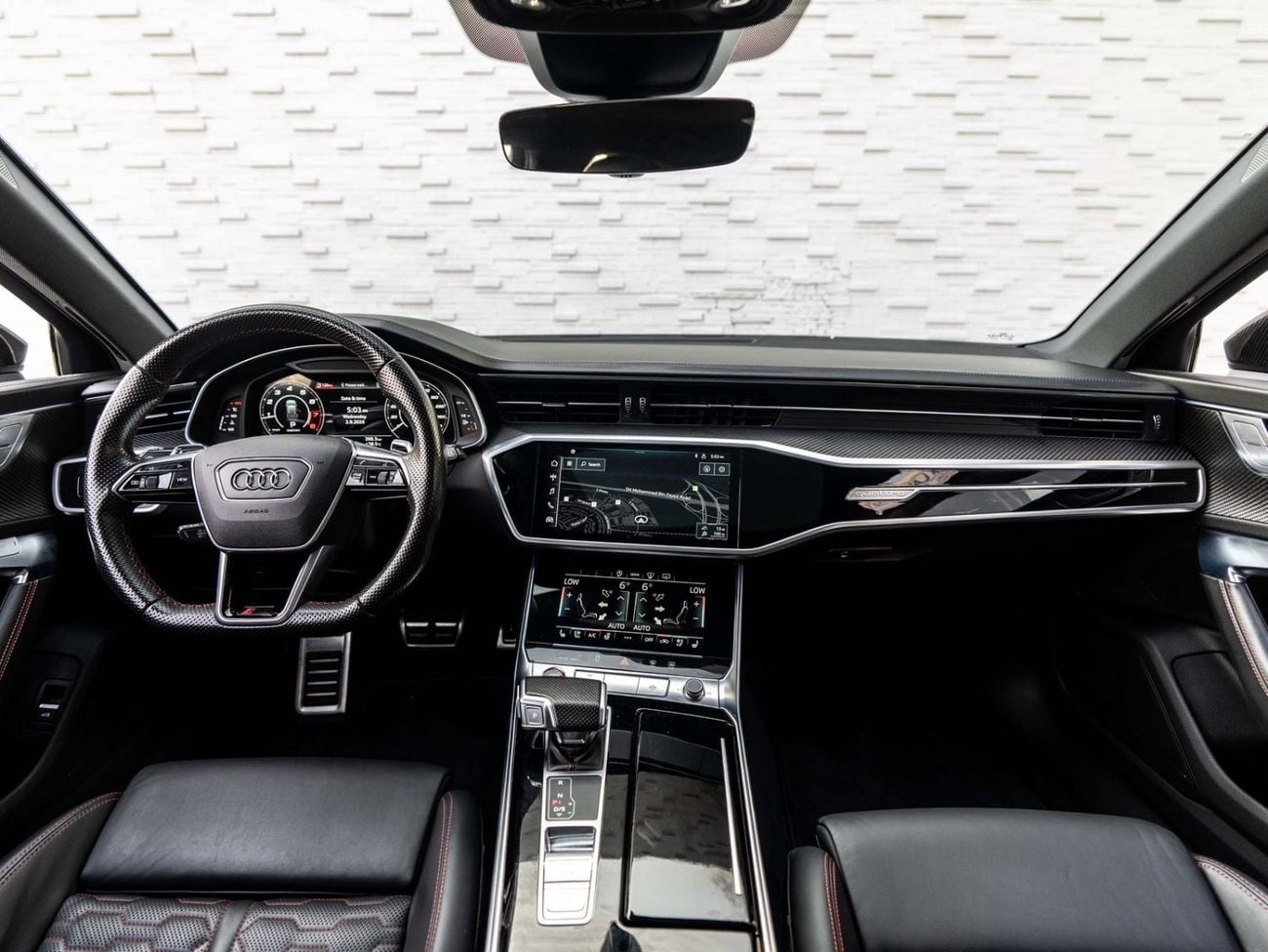 Audi RS6 STANDARD Audi RS6 2021 GCC specs