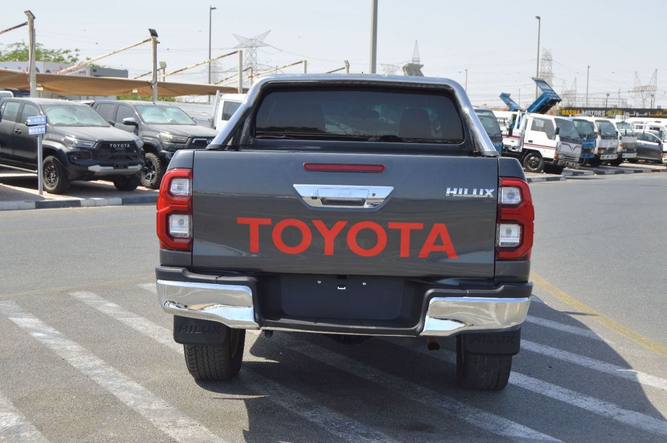 Toyota Hilux Double cabin 2.8L, perfect inside and outside