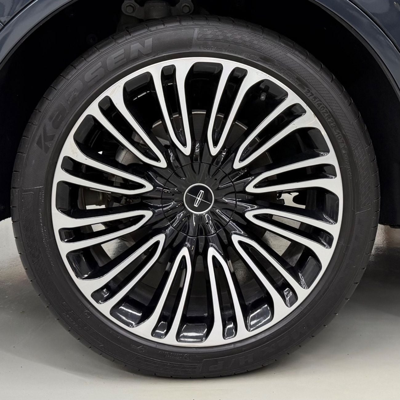 لينكولن أفياتور Presidential 3.0L