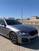 بي أم دبليو 530i LUXURY