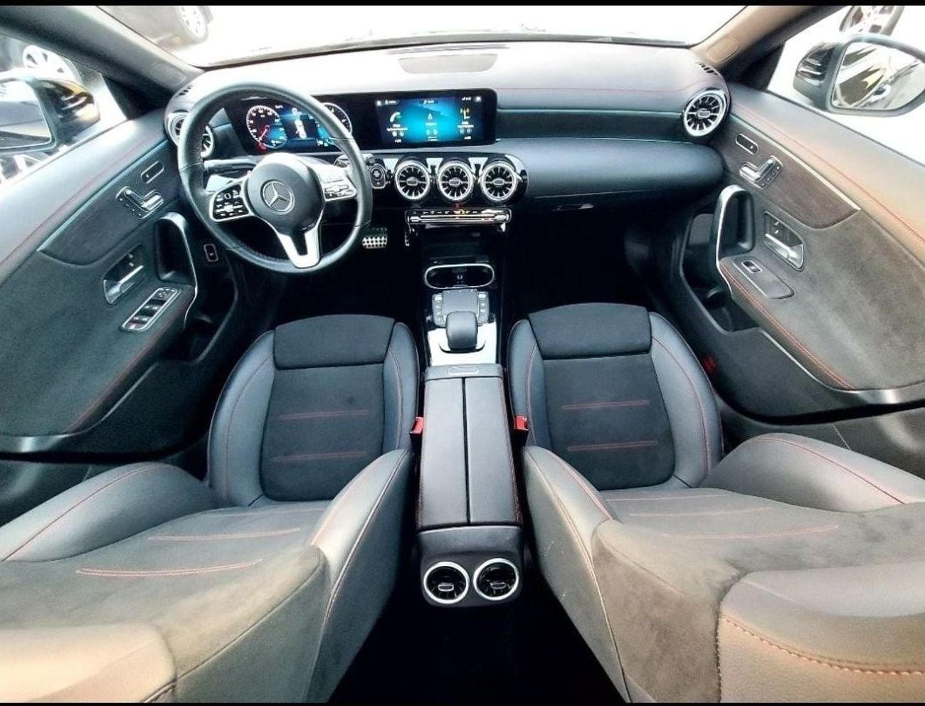 Mercedes-Benz CLA 250