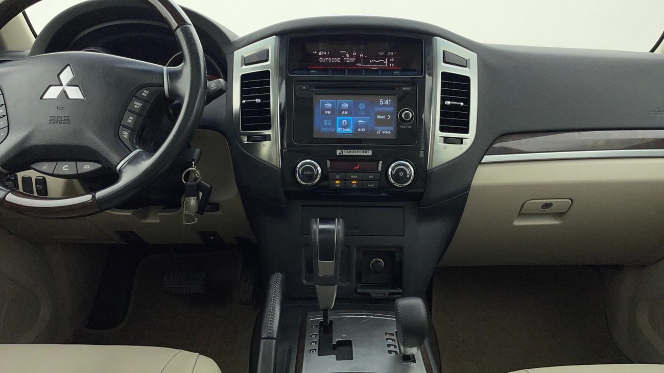 Mitsubishi Pajero GLS HIGHLINE 3.6 | Zero Down Payment | Home Test Drive