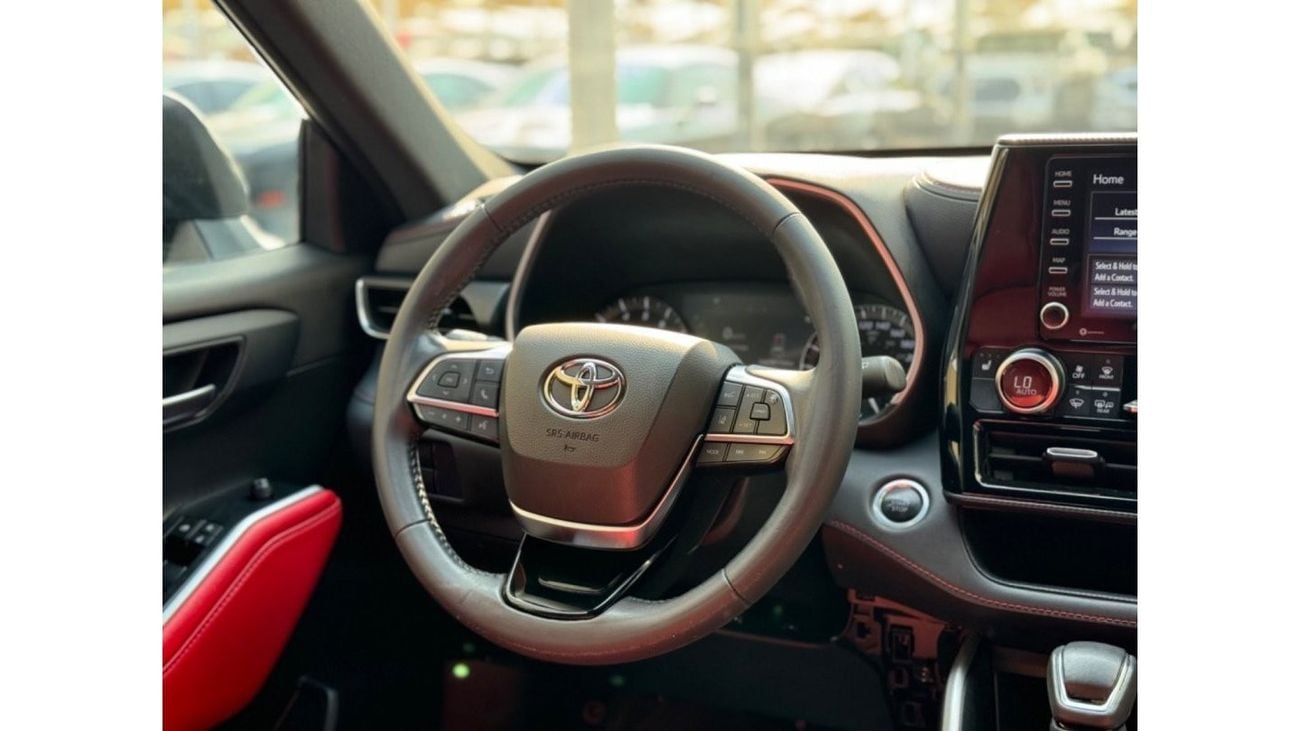 Toyota Highlander Limited Toyota Highlander XSE / V6 / 2021 / Canadian Clean Title