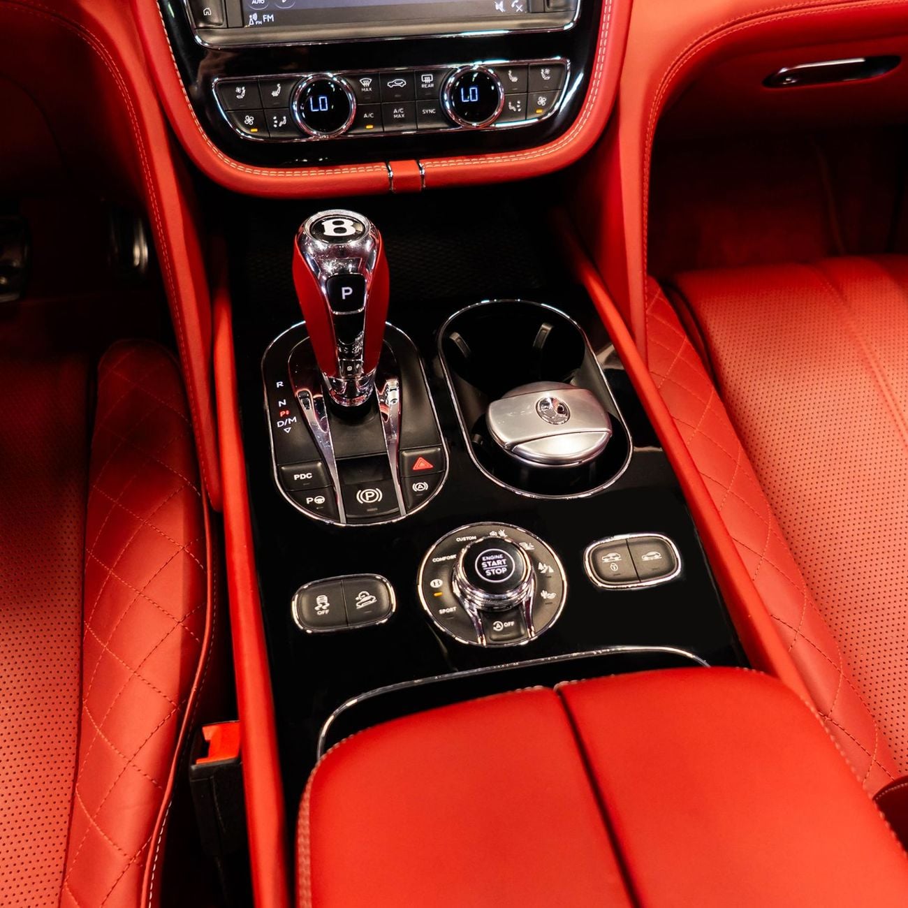 بنتلي بينتايجا AED 5,448 P.M • 0% Downpayment • Bentley Bentayga • 1 Year WarrantyAED 5,448 P.M • 0% Downpayment •