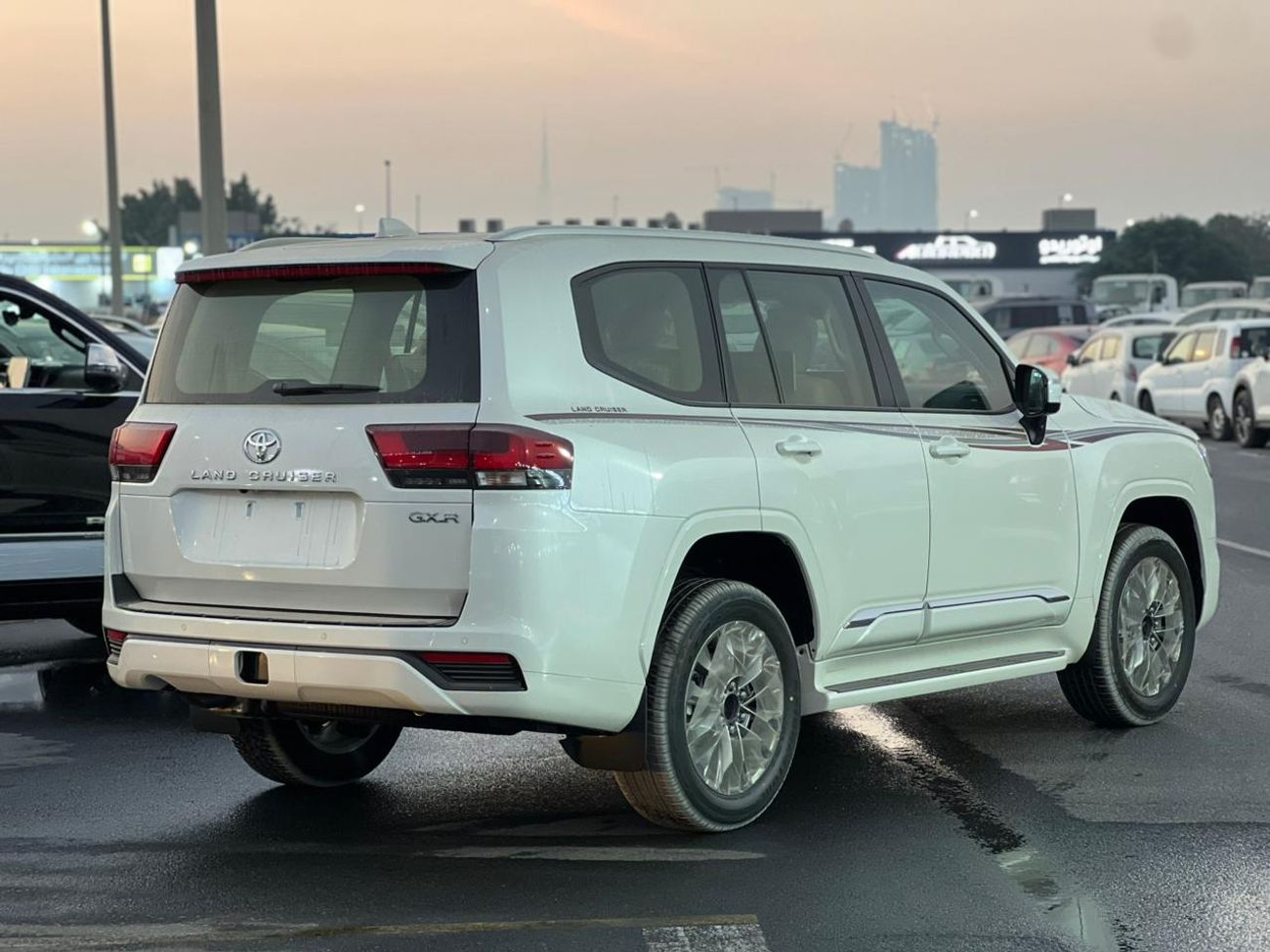 Toyota Land Cruiser EXPORT ONLY - 2025 LC300 GXR 4.0L