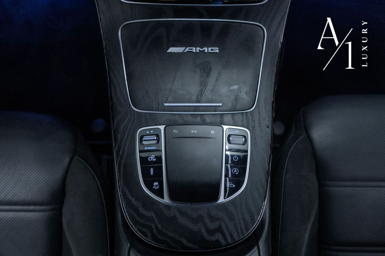 مرسيدس بنز E 63 AMG 2021 Mercedes Benz E63 AMG 4MATIC+, Warranty, Service History, Full Options, Stage 2