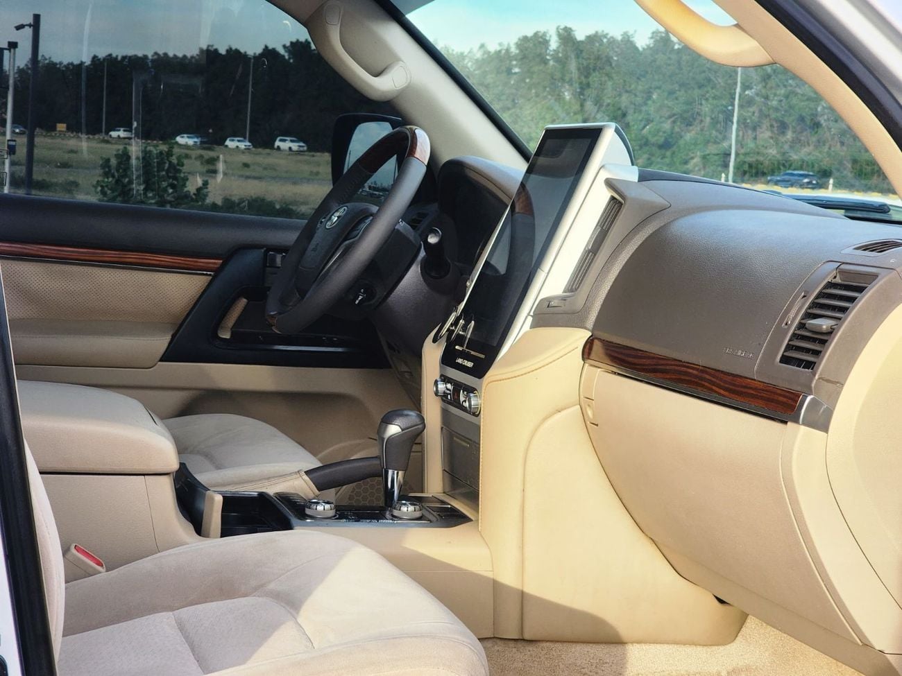 تويوتا لاند كروزر GX.R V6