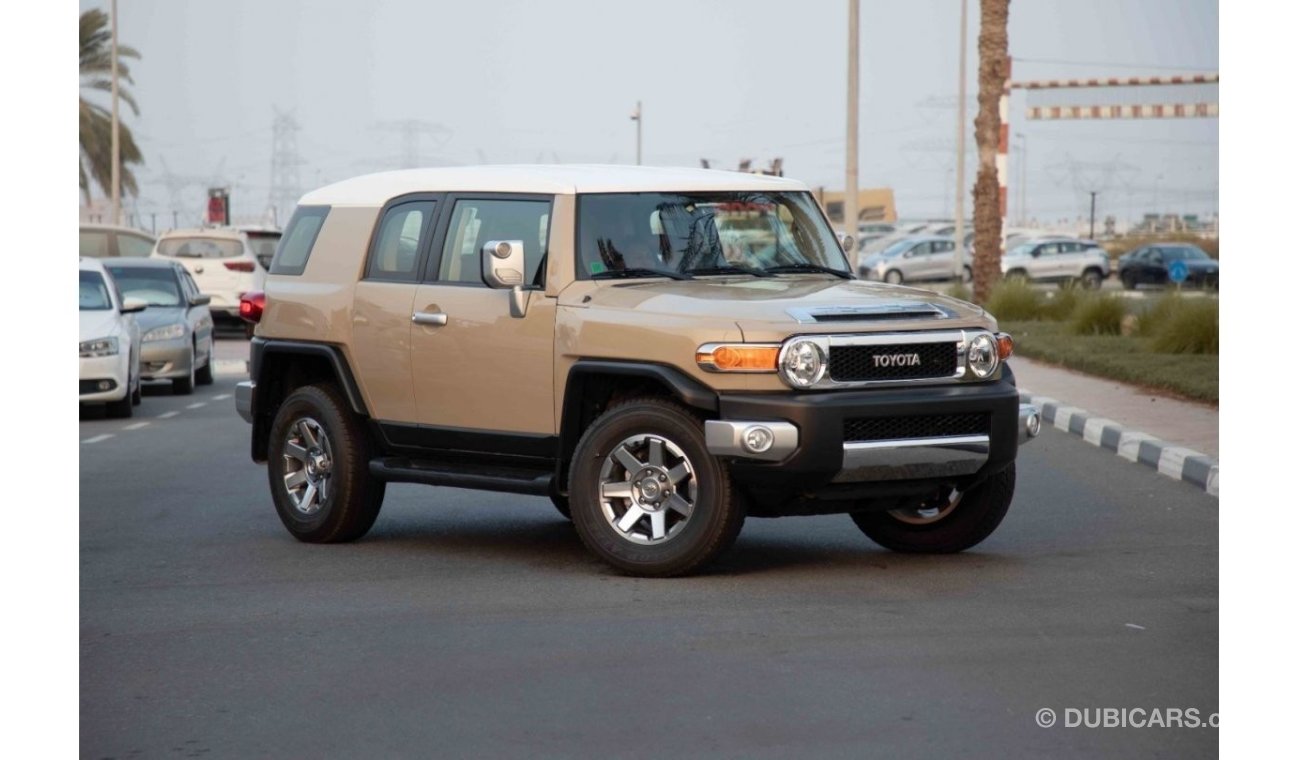 تويوتا إف جي كروزر 2023 Toyota FJ Cruiser 4.0 JBL - Beige white Dual ton Inside Black