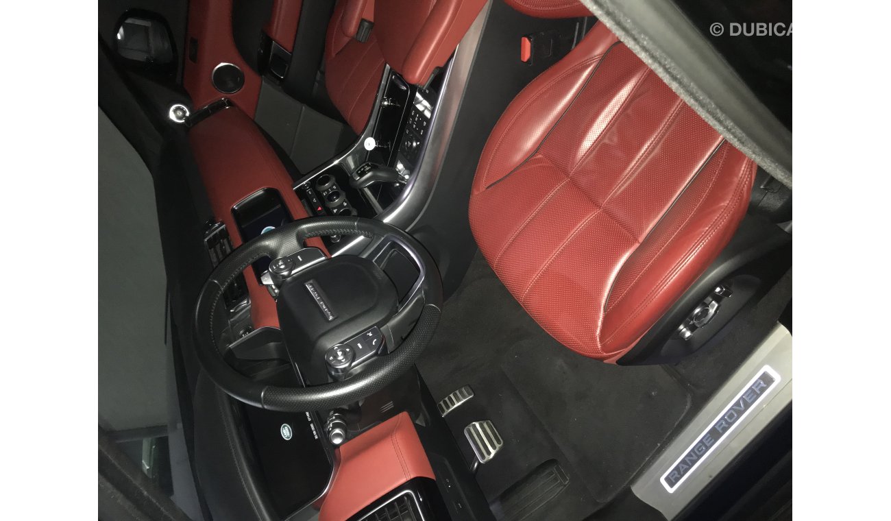 لاند روفر رانج روفر سبورت سوبرتشارج Red leather trim with front seats massage and ventilation pack