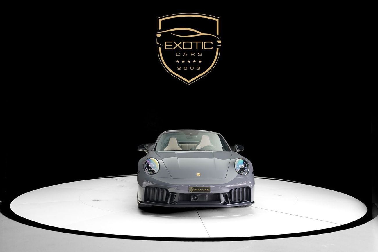 بورش 911 Targa 4GTS 3.0L (450 HP)
