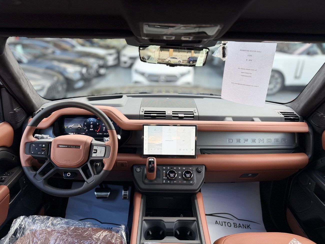 لاند روفر ديفندر 110 P635 OCTA V8