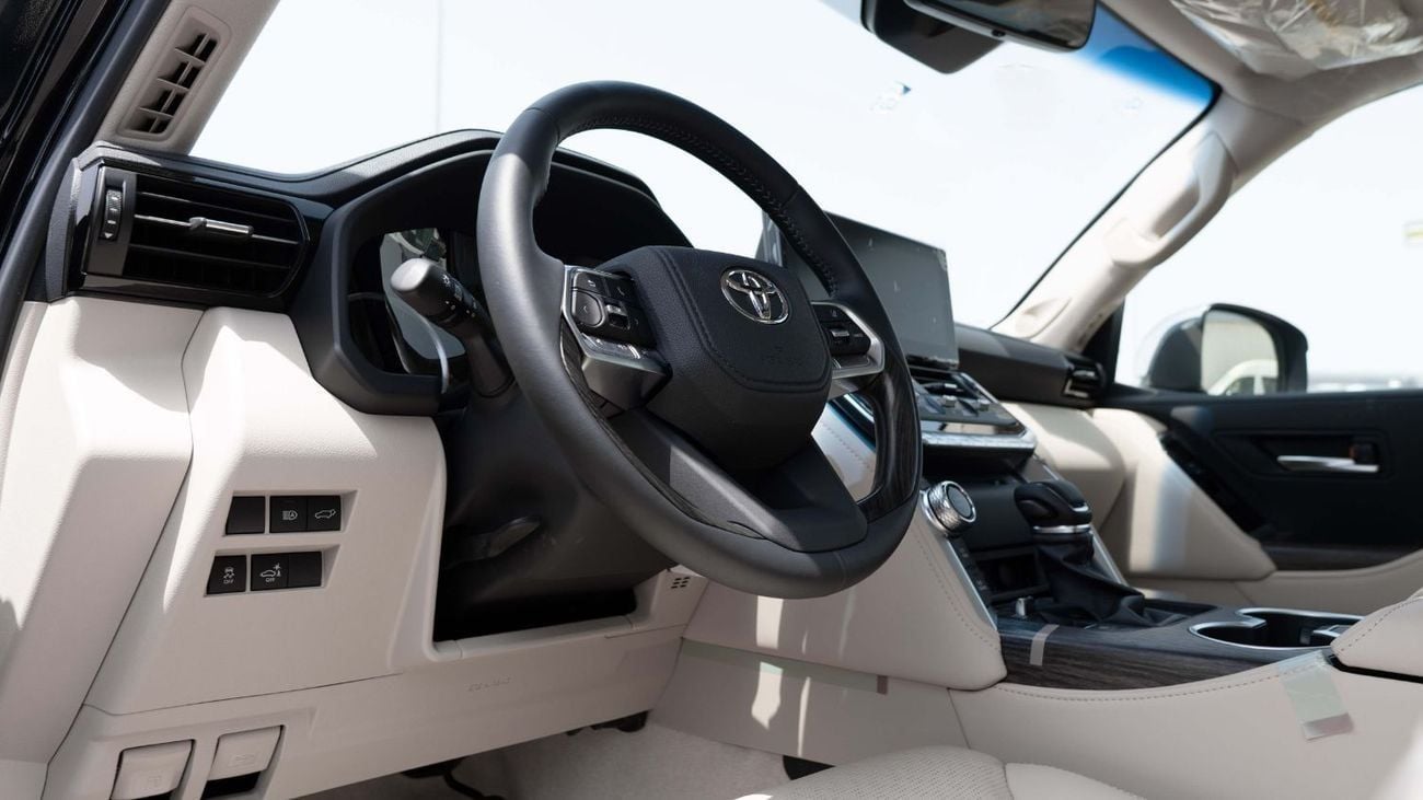 Toyota Land Cruiser 2025 Toyota Land Cruiser VX 4.0L AT Petrol (Black-Beige)