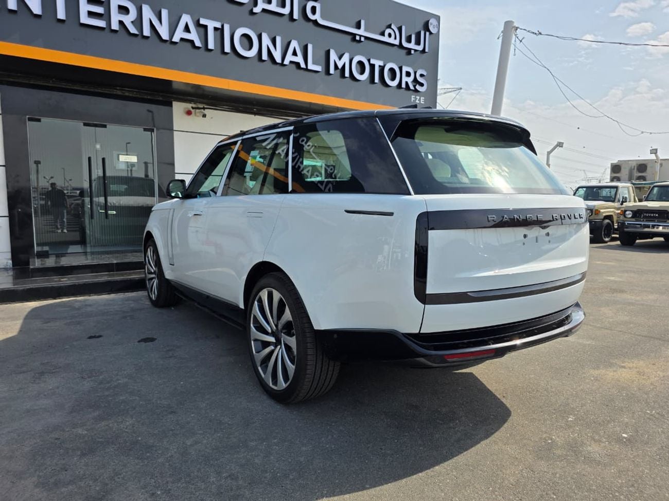 Land Rover Range Rover BRAND NEW \ 2026 Range Rover Autobiography P400 \