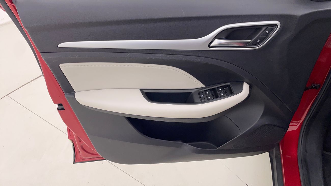 MG ZS LUXURY 1.5 | Zero Down Payment | Home Test Drive