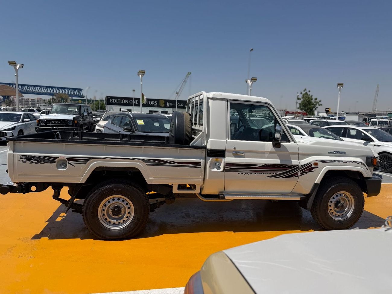 Toyota Land Cruiser Pick Up 2026 Toyota L/C 79 2.8 diesel