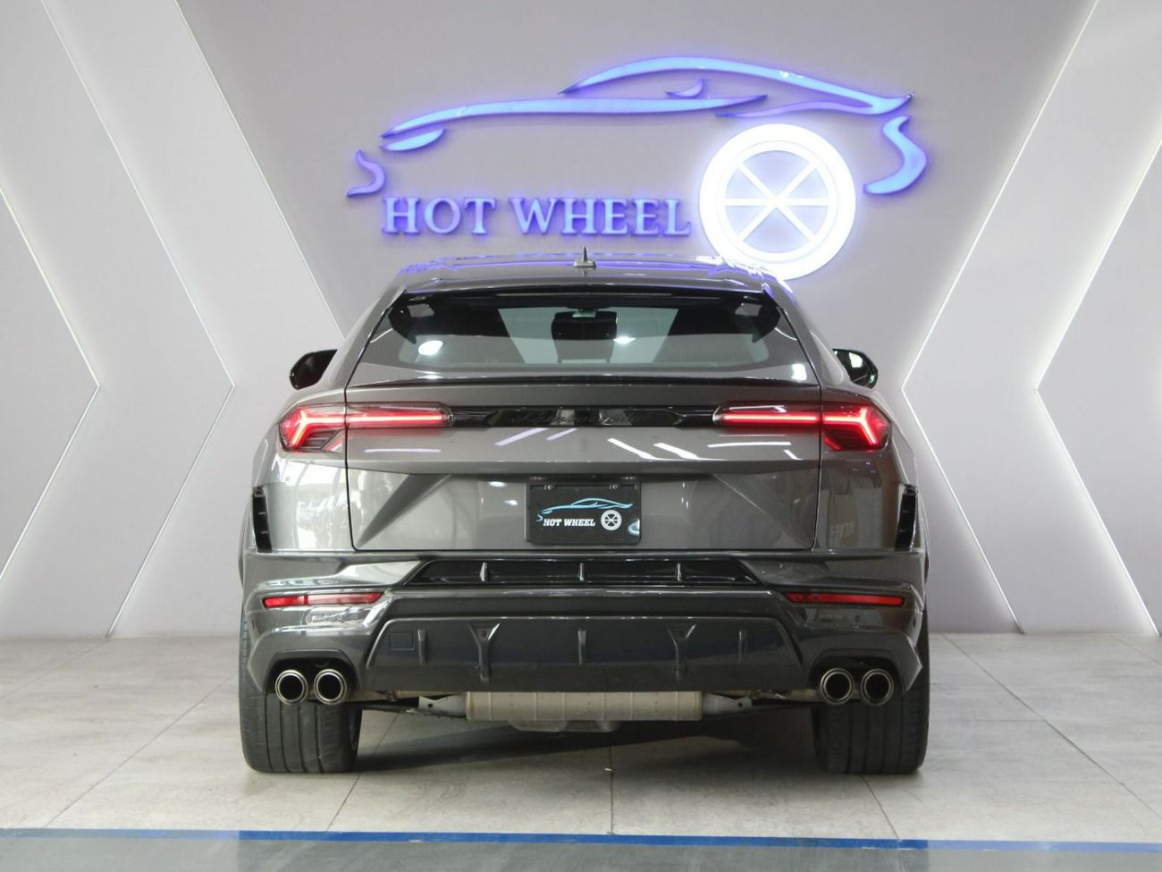 لامبورغيني اوروس 4.0T V8 Performante