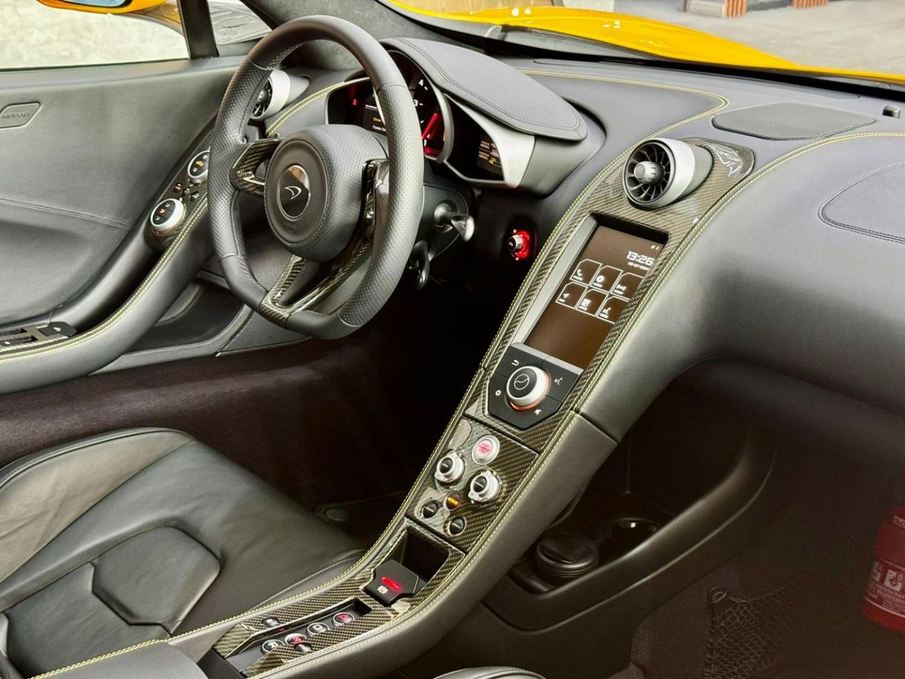 مكلارين MP4-12C | GCC | with Service history