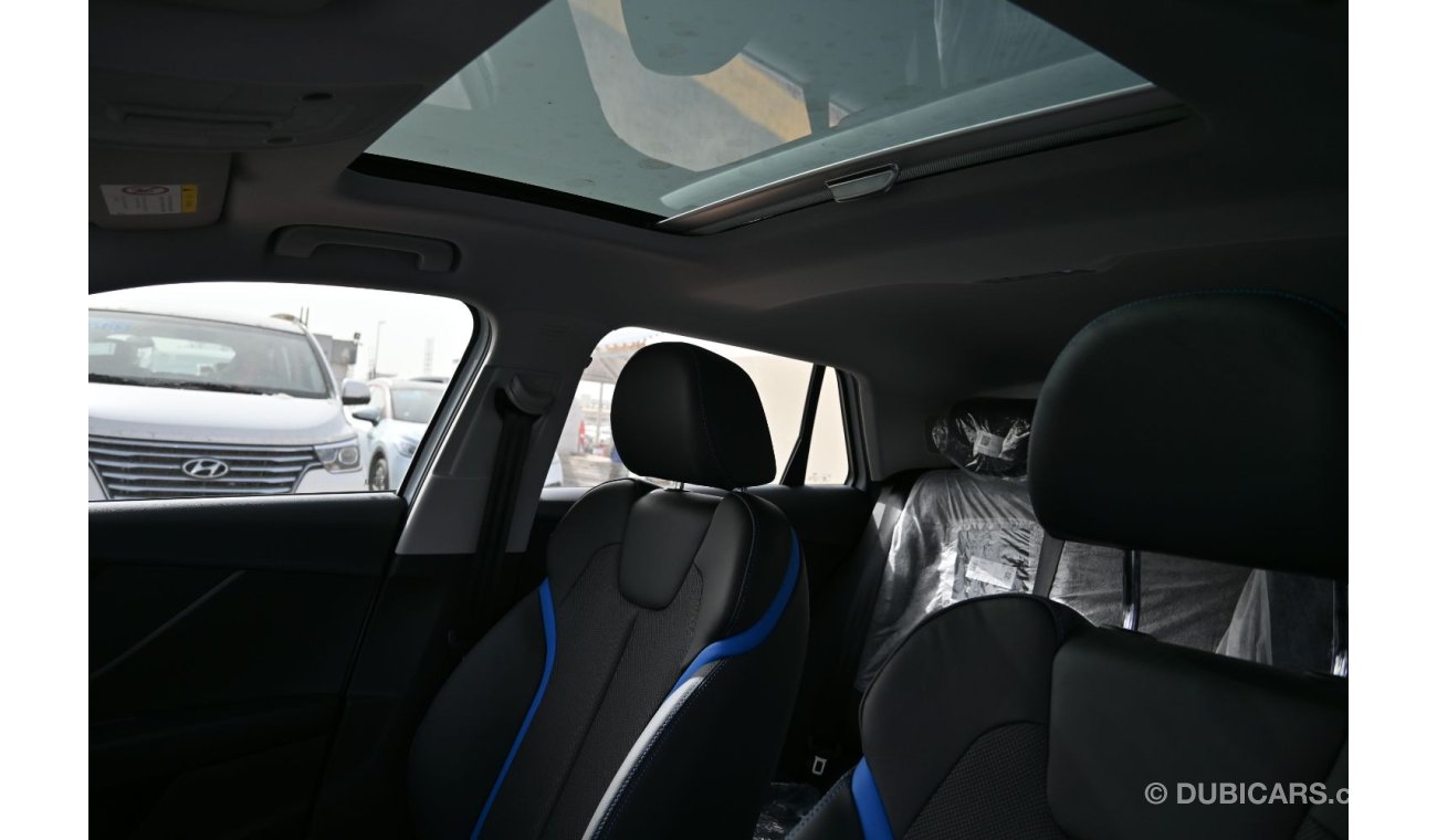 Audi Q2 Audi Q2L 30 e-tron, FWD, SUV, 4 Doors, Electric Engine, Leather seats, Sunroof, Rear Camera, 17 inch