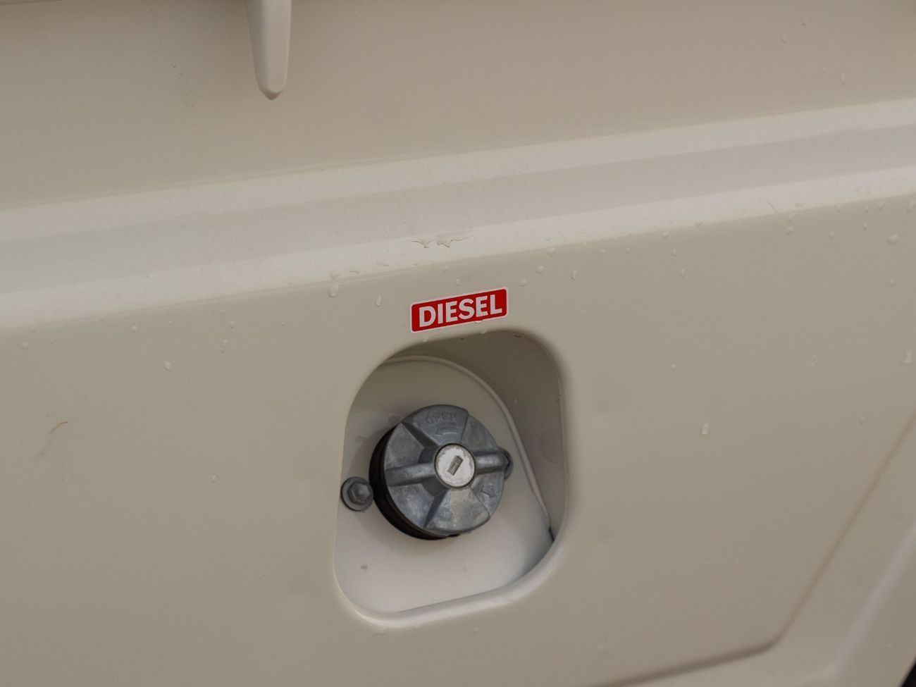 Toyota Land Cruiser Pick Up EXPORT ONLY - LC 79 2.8L Double Cabin M/T